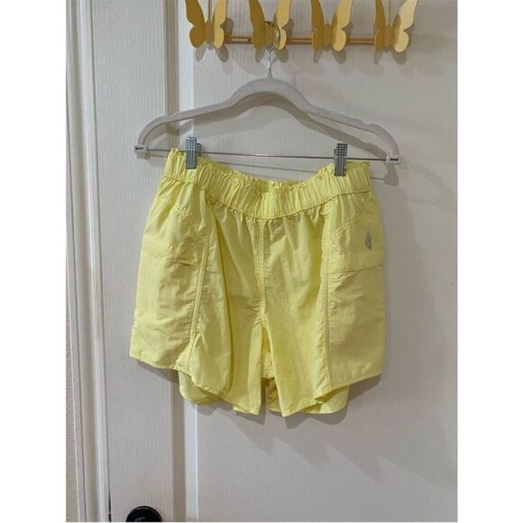 NWOT Free People High Waisted Shorts in a butter yellow shade - Picture 4 of 9